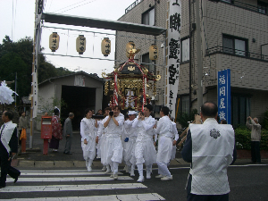 牛窓福岡屋旅館隣